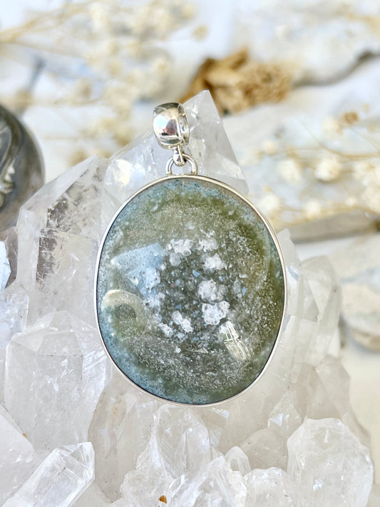 Druzy Agate Oval Pendent 925 DA1