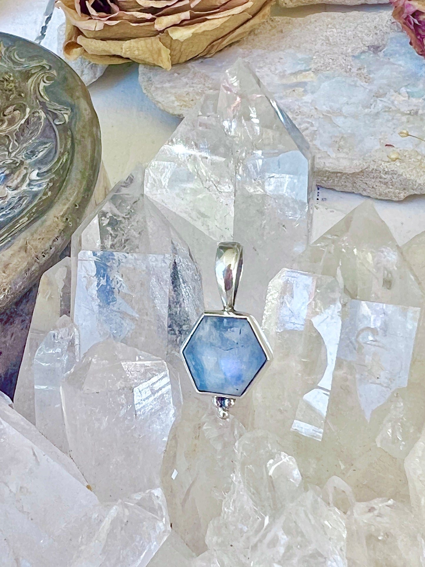 ‘Harmonia’ Hexagon Moonstone Pendent 925 M2