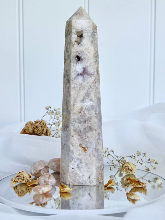Flower Agate & Amethyst Tower FA1