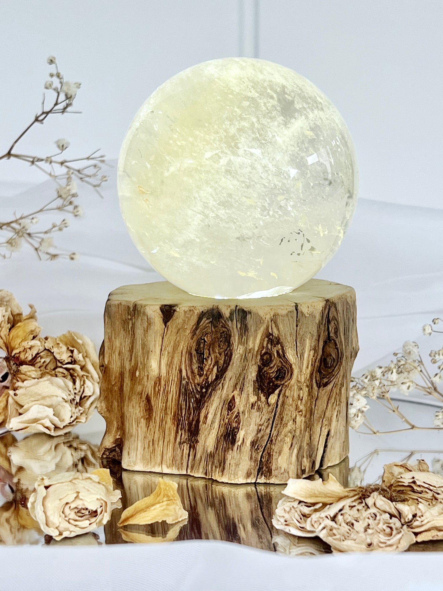 Enchanted Forest Wooden USB White Light Stand LS8