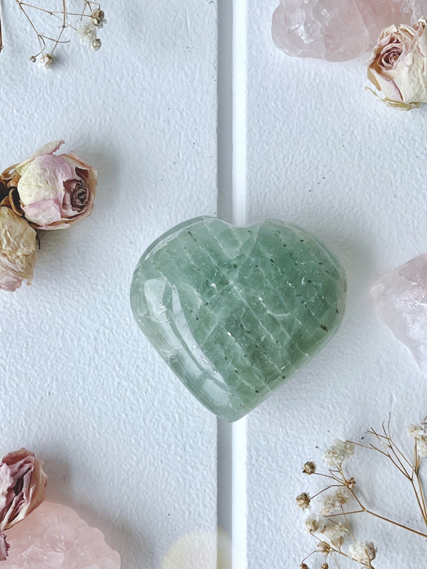 Polished Aquamarine Beryl Heart 4395