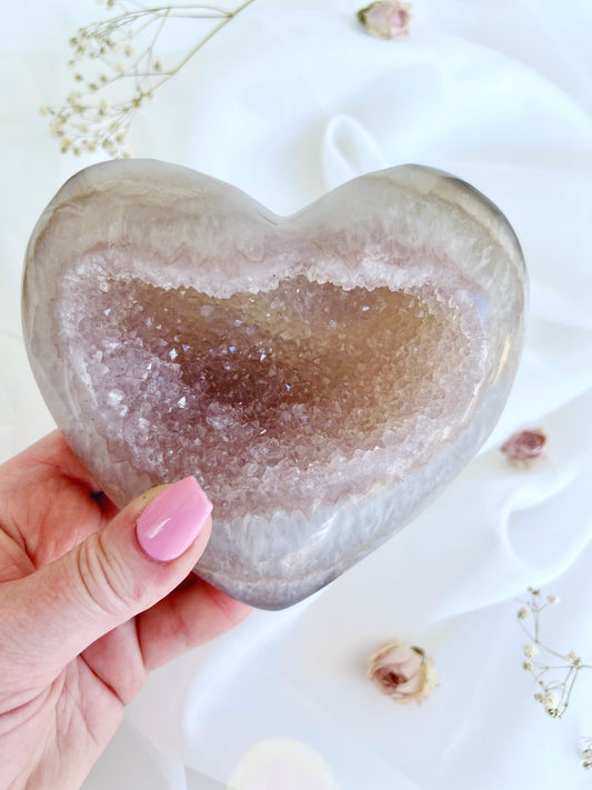1kg Pink Amethyst & Agate Geode Puffy Heart 4169