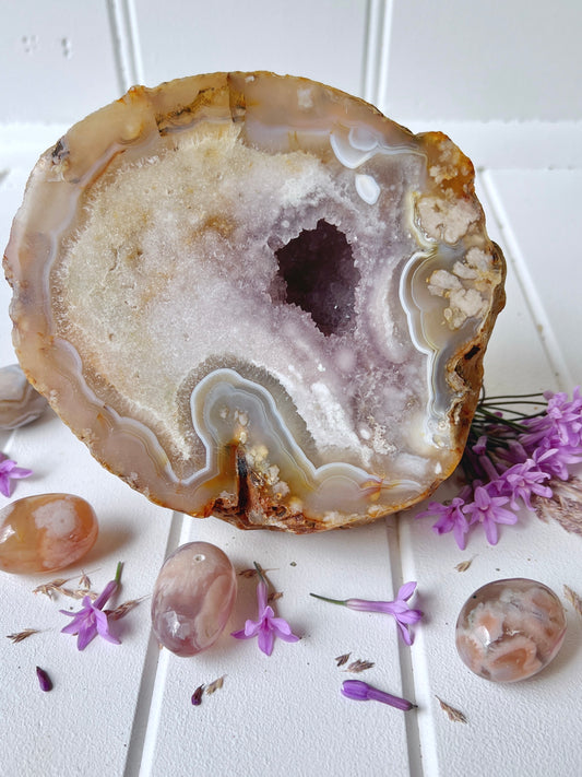 Flower Agate & Amethyst Standing Geode Freeform with Druzy
