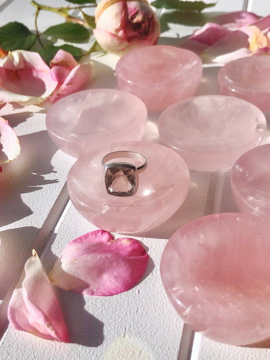 Mini Rose Quartz Round Bowls