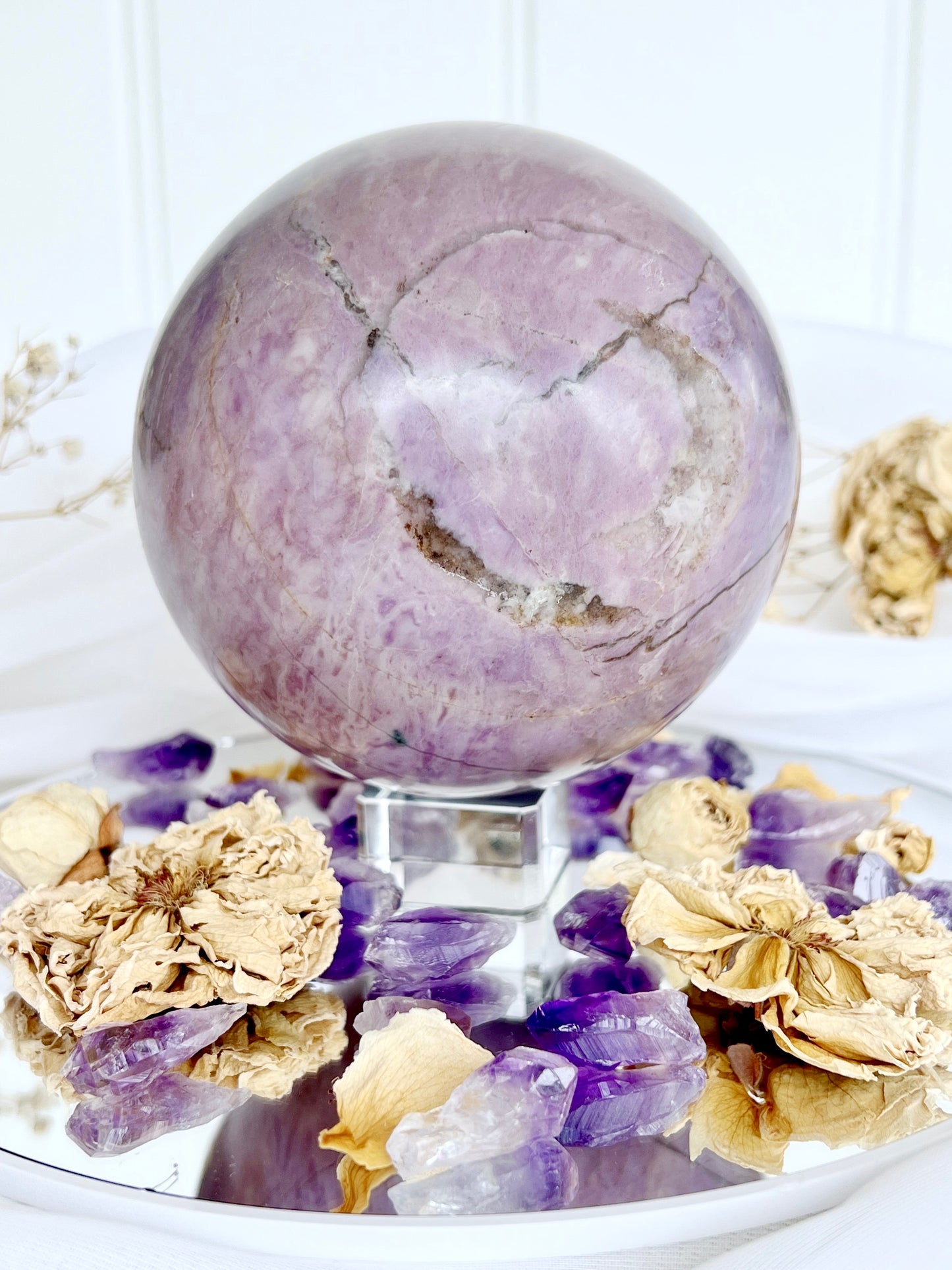 Rare 1.7kg Lavender Jade Sphere LJ30