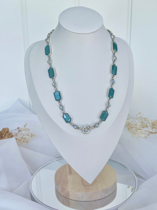 ‘Esmeralda’ Green Kyanite & Rainbow Moonstone Necklace with Bolt Clasp