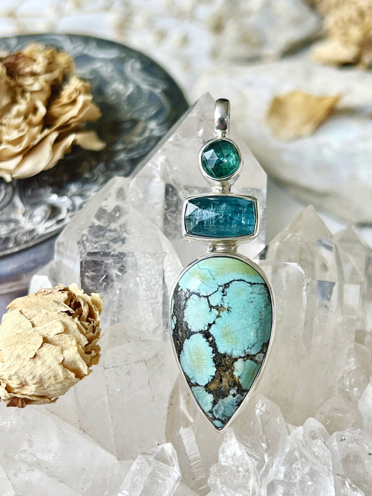 ‘Aponi’ Turquoise, Ocean Kyanite & Emerald Green Kyanite Pendent 925 TP7