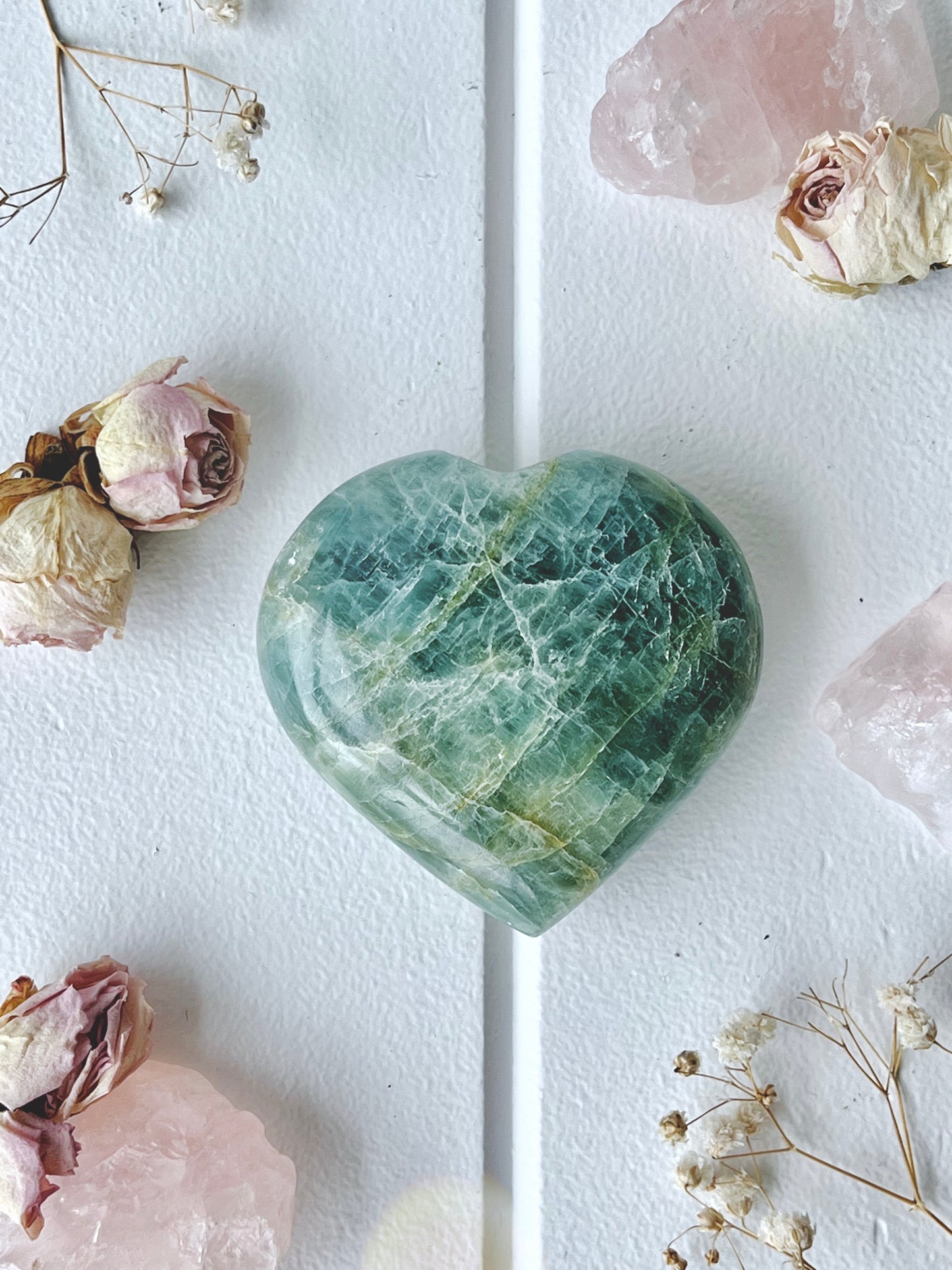 Polished Aquamarine Beryl Heart 4388